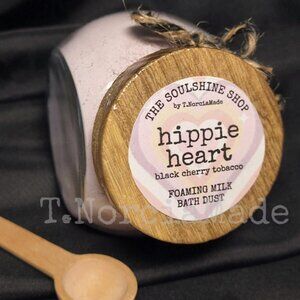 Hippie Heart Foaming Bath Milk Dust: Black Cherry Tobacco